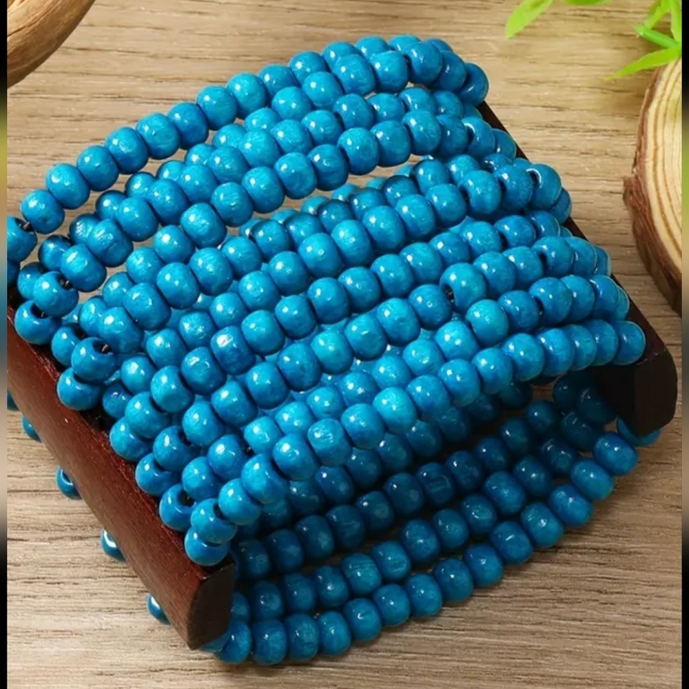 BOHO WOOD BEAD Turquoise color beads STREACHY BRACELET - Picture 3 of 6